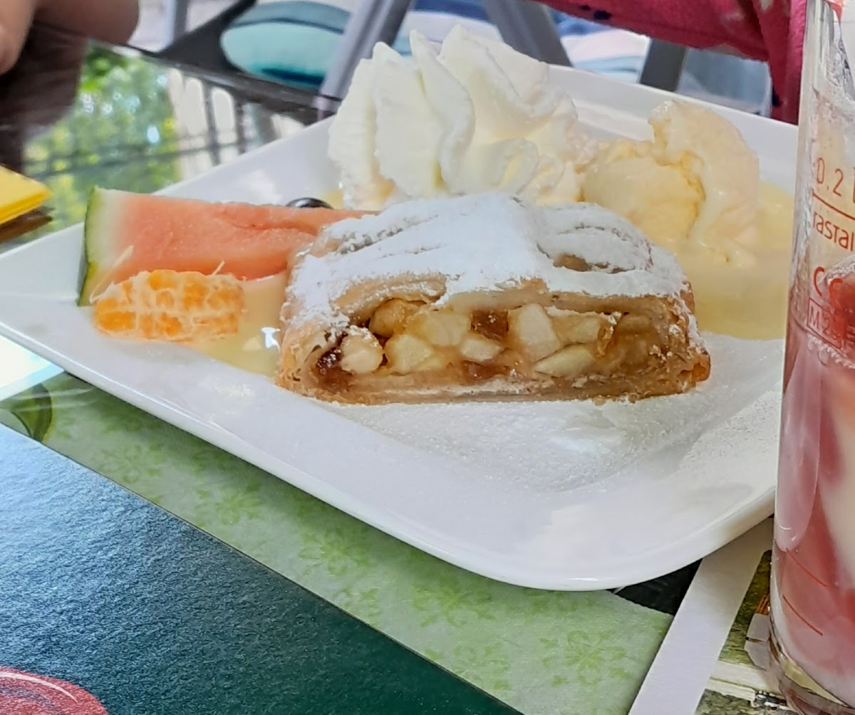 Cafe Sophie Wiesenbad-8